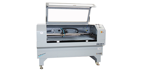 貼布繡激光切割機(jī)、激光切割商標(biāo)、攝像切割飾品_大族粵銘激光專業(yè)的激光設(shè)備生產(chǎn)廠家!