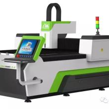  東海縣牛山達(dá)威機(jī)械制造廠 主營(yíng) 石英產(chǎn)品切割設(shè)備 照