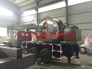 5噸汽車隨車吊 汽車打樁吊車一體機 廠家直銷 霸州市康仙莊偉業(yè)橡塑制品廠 電線桿運桿車,自