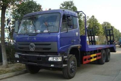 東風(fēng)后八輪挖機(jī)拖車最低價(jià)格廠家直銷，邯鄲拖鉤機(jī)平板車購(gòu)買指南